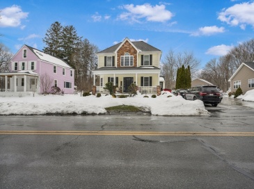 90 Elm St, Swansea, Massachusetts, 3 Bedrooms Bedrooms, 7 Rooms Rooms,2 BathroomsBathrooms,Residential,For Sale,Elm St,73484041
