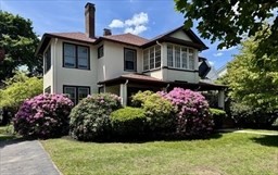 199 Hillside Avenue, Needham, Massachusetts, 2 Bedrooms Bedrooms, 6 Rooms Rooms,1 BathroomBathrooms,Residential Lease,For Rent,Hillside Avenue,73517068
