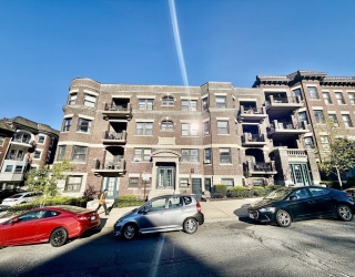 1466 Commonwealth Ave, Boston, Massachusetts, 4 Bedrooms Bedrooms, 5 Rooms Rooms,1 BathroomBathrooms,Residential Lease,For Rent,Commonwealth Ave,73517374