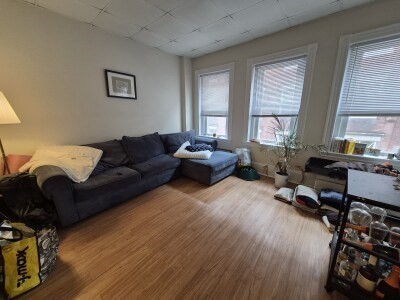 30 Sheafe, Boston, Massachusetts, 1 Bedroom Bedrooms, 3 Rooms Rooms,1 BathroomBathrooms,Residential Lease,For Rent,Sheafe,73517293