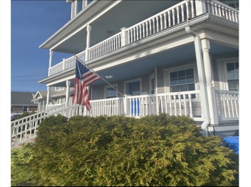 876 Shirley Street, Winthrop, Massachusetts, 4 Bedrooms Bedrooms, 7 Rooms Rooms,1.5 BathroomsBathrooms,Residential,For Sale,Shirley Street,73517107