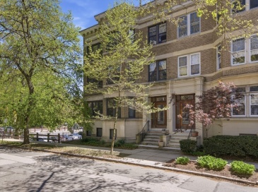 12 Parkman St, Brookline, Massachusetts, 13 Bedrooms Bedrooms, 27 Rooms Rooms,5.5 BathroomsBathrooms,Residential Income,For Sale,Parkman St,73517577