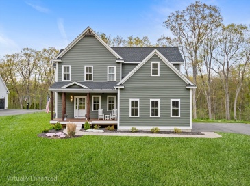 396 Elmwood Ave, Holden, Massachusetts, 4 Bedrooms Bedrooms, 10 Rooms Rooms,2.5 BathroomsBathrooms,Residential,For Sale,Elmwood Ave,73517598