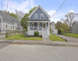 38 Clinton Street, Taunton, Massachusetts, 5 Bedrooms Bedrooms, 10 Rooms Rooms,2 BathroomsBathrooms,Residential Income,For Sale,Clinton Street,73517854
