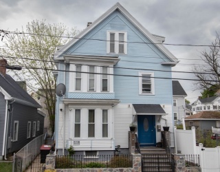 19 Glenwood St, Brockton, Massachusetts, 6 Bedrooms Bedrooms, 11 Rooms Rooms,3 BathroomsBathrooms,Residential Income,For Sale,Glenwood St,73517660
