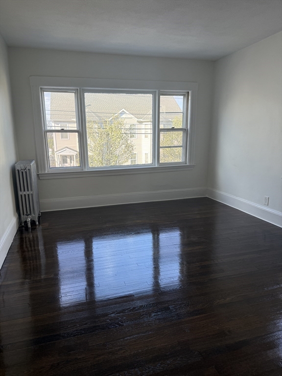 158 Reservoir Avenue, Revere, Massachusetts, 4 Bedrooms Bedrooms, 7 Rooms Rooms,1 BathroomBathrooms,Residential Lease,For Rent,Reservoir Avenue,73516806