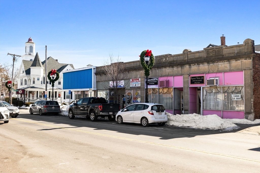 697-705 Salem Street, Malden, Massachusetts, ,Commercial Sale,For Sale,Salem Street,73477628