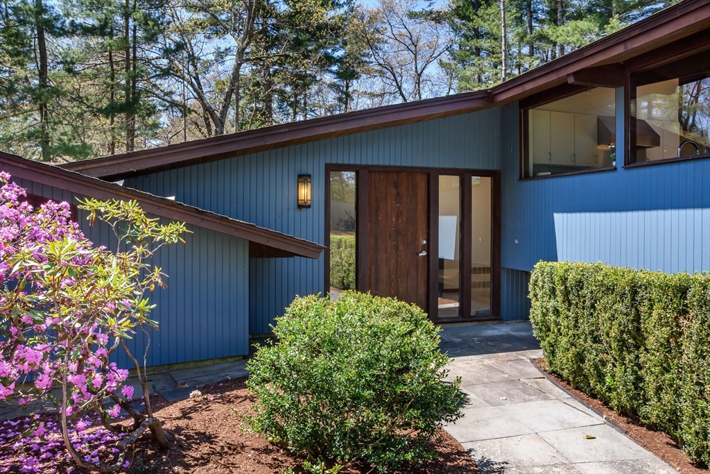 54 Campbell Road, Wayland, Massachusetts, 4 Bedrooms Bedrooms, 11 Rooms Rooms,3.5 BathroomsBathrooms,Residential,For Sale,Campbell Road,73517459
