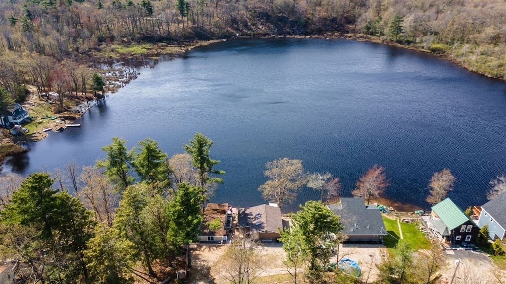 22 Beaver Dam Road, Ashby, Massachusetts, 2 Bedrooms Bedrooms, 6 Rooms Rooms,1 BathroomBathrooms,Residential,For Sale,Beaver Dam Road,73517726