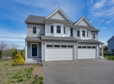 228 Norfolk St, Holliston, Massachusetts, 3 Bedrooms Bedrooms, 6 Rooms Rooms,2.5 BathroomsBathrooms,Residential,For Sale,Norfolk St,73517320 228 Norfolk St, Holliston, Massachusetts, 3 Bedrooms Bedrooms, 6 Rooms Rooms,2.5 BathroomsBathrooms,Residential,For Sale,Norfolk St,73517320