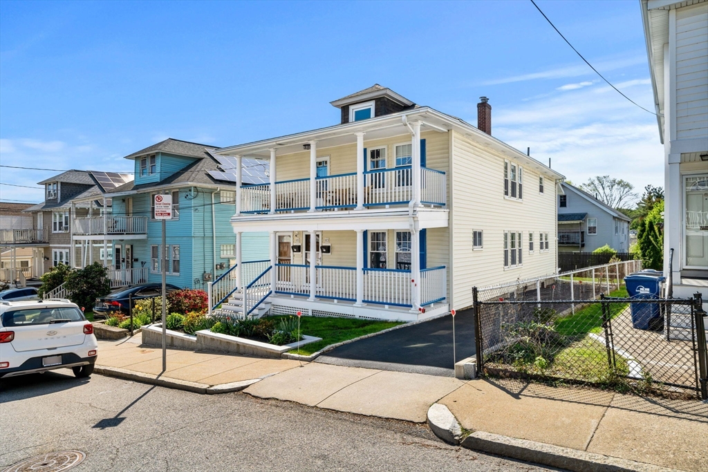 83-85 Cresthill Road, Boston, Massachusetts, 4 Bedrooms Bedrooms, 11 Rooms Rooms,2 BathroomsBathrooms,Residential Income,For Sale,Cresthill Road,73517555