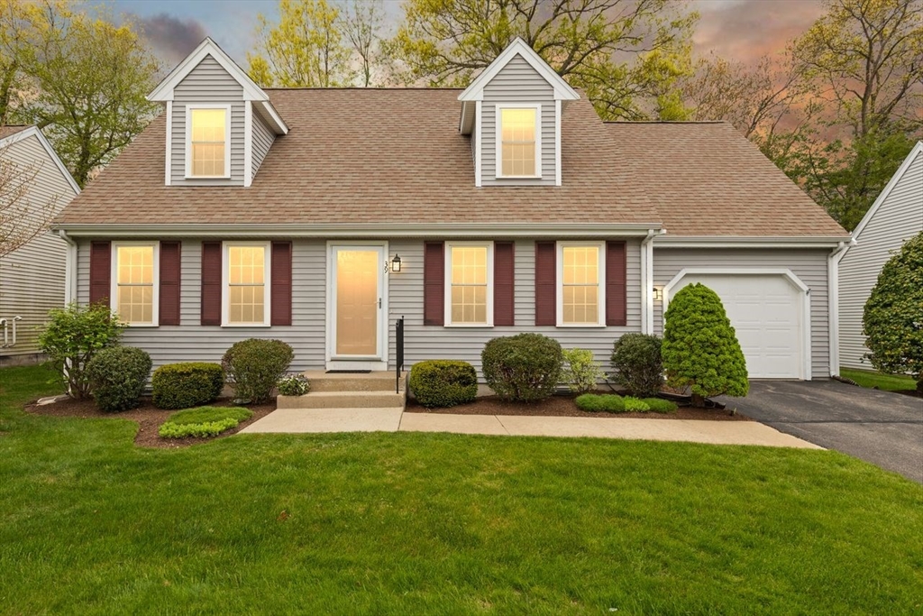 39 Brewster Rd, Stoughton, Massachusetts, 2 Bedrooms Bedrooms, 6 Rooms Rooms,2.5 BathroomsBathrooms,Residential,For Sale,Brewster Rd,73517560