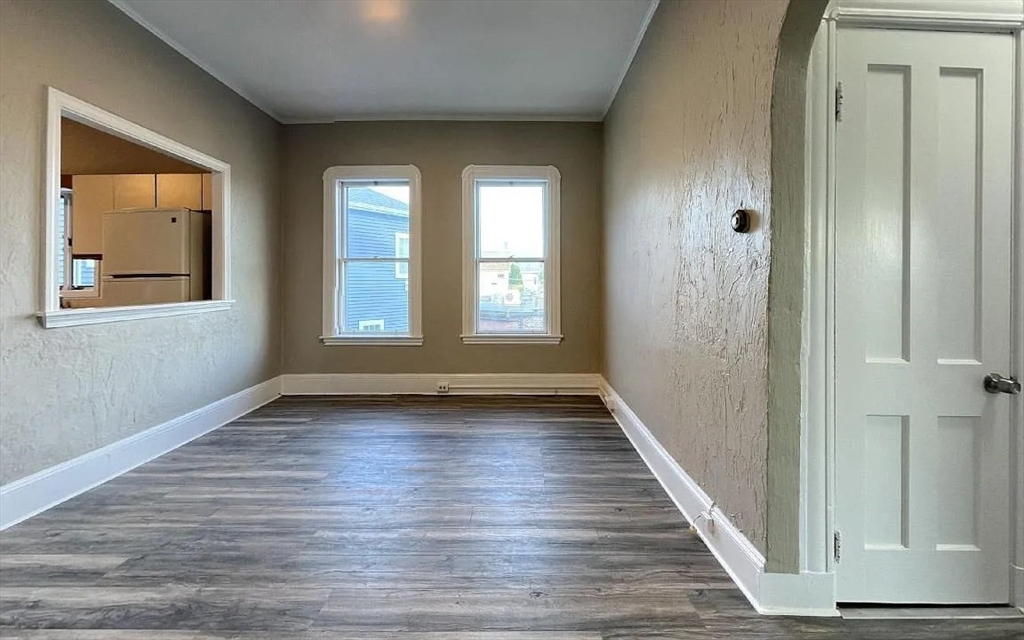 92 Summer Street, Everett, Massachusetts, 3 Bedrooms Bedrooms, 5 Rooms Rooms,1 BathroomBathrooms,Residential Lease,For Rent,Summer Street,73517165