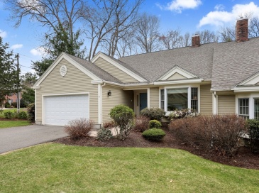 8 Burns Meadow, Longmeadow, Massachusetts, 3 Bedrooms Bedrooms, 9 Rooms Rooms,3 BathroomsBathrooms,Residential,For Sale,Burns Meadow,73499806