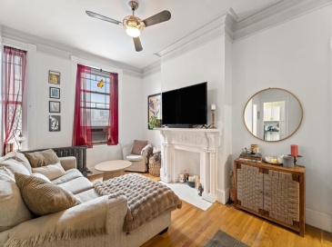 1411 Washington Street, Boston, Massachusetts, 1 Bedroom Bedrooms, 4 Rooms Rooms,1 BathroomBathrooms,Residential Lease,For Rent,Washington Street,73506496 1411 Washington Street, Boston, Massachusetts, 1 Bedroom Bedrooms, 4 Rooms Rooms,1 BathroomBathrooms,Residential Lease,For Rent,Washington Street,73506496