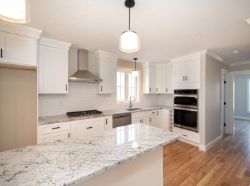 548 Harvard Street, East Bridgewater, Massachusetts, 3 Bedrooms Bedrooms, 9 Rooms Rooms,2.5 BathroomsBathrooms,Residential,For Sale,Harvard Street,73467049