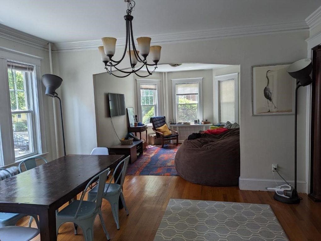 67 Moraine, Boston, Massachusetts, 3 Bedrooms Bedrooms, 5 Rooms Rooms,1 BathroomBathrooms,Residential Lease,For Rent,Moraine,73488493