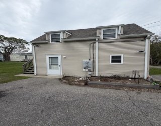 24 Child Street, Portsmouth, Rhode Island, 2 Bedrooms Bedrooms, 4 Rooms Rooms,1 BathroomBathrooms,Residential Lease,For Rent,Child Street,73518071