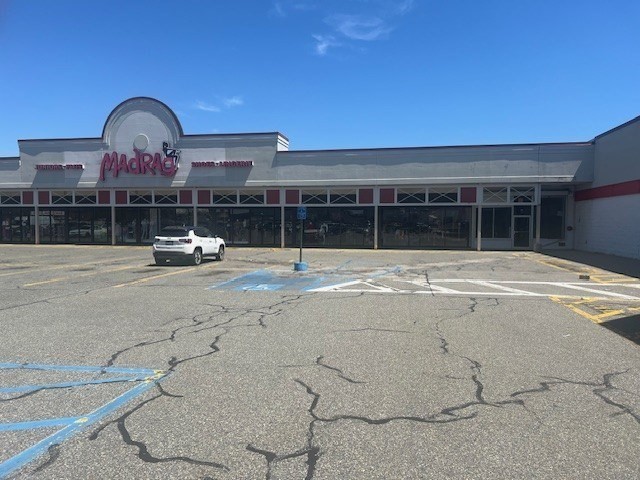 1024 Kings Hwy, New Bedford, Massachusetts, ,Commercial Lease,For Rent,Kings Hwy,73517977