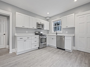 234 Bowen St, Boston, Massachusetts, 3 Bedrooms Bedrooms, 5 Rooms Rooms,1.5 BathroomsBathrooms,Residential Lease,For Rent,Bowen St,73518309