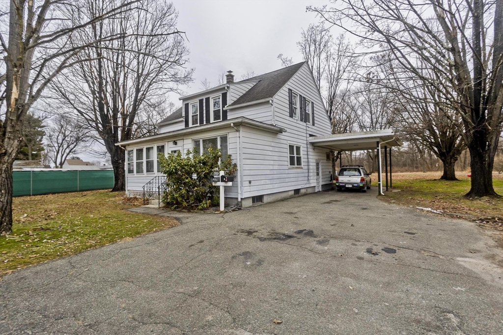 177 Marion St, Chicopee, Massachusetts, 3 Bedrooms Bedrooms, 9 Rooms Rooms,2 BathroomsBathrooms,Residential Income,For Sale,Marion St,73489474