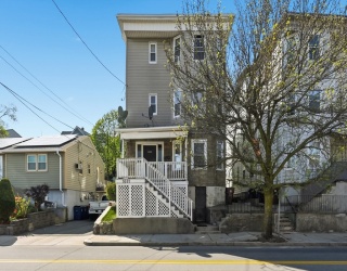 1661 North Shore Rd, Revere, Massachusetts, 9 Bedrooms Bedrooms, 15 Rooms Rooms,3 BathroomsBathrooms,Residential Income,For Sale,North Shore Rd,73518556