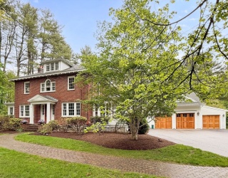 1172 Lowell Rd, Concord, Massachusetts, 5 Bedrooms Bedrooms, 12 Rooms Rooms,5 BathroomsBathrooms,Residential,For Sale,Lowell Rd,73518352