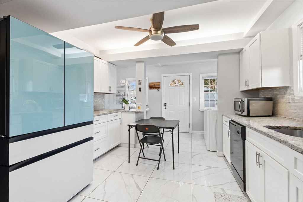 7-9 Kittredge Ave, Quincy, Massachusetts, 6 Bedrooms Bedrooms, 12 Rooms Rooms,2 BathroomsBathrooms,Residential Income,For Sale,Kittredge Ave,73460810