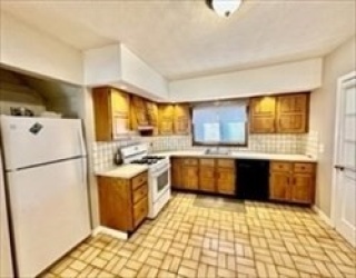 46 Washington Ave, Winthrop, Massachusetts, 2 Bedrooms Bedrooms, 5 Rooms Rooms,1 BathroomBathrooms,Residential Lease,For Rent,Washington Ave,73518360