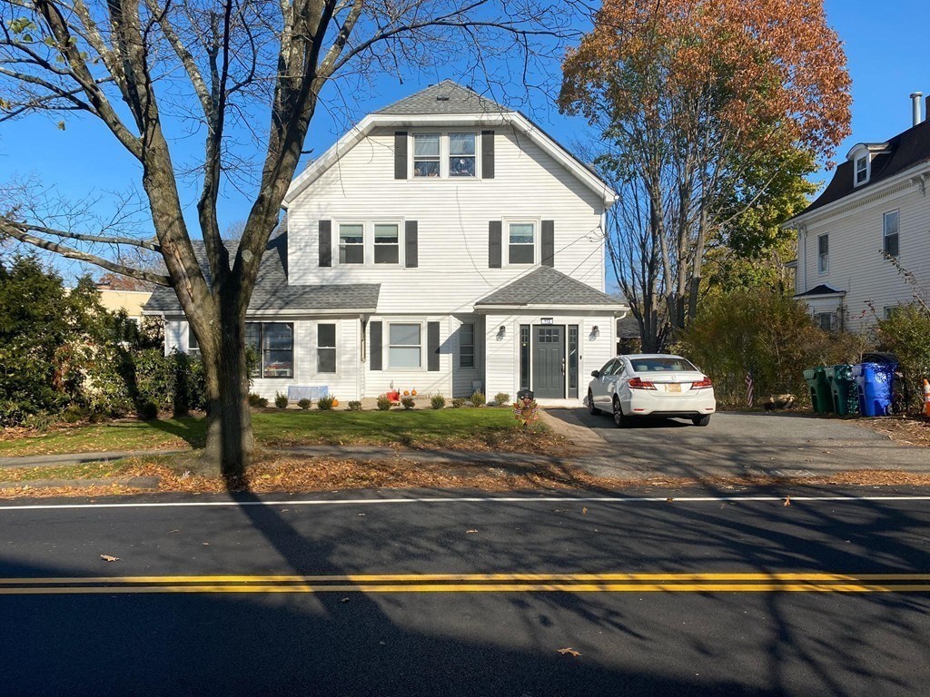 112 Langley Rd, Newton, Massachusetts, 1 Bedroom Bedrooms, 3 Rooms Rooms,1 BathroomBathrooms,Residential Lease,For Rent,Langley Rd,73518371