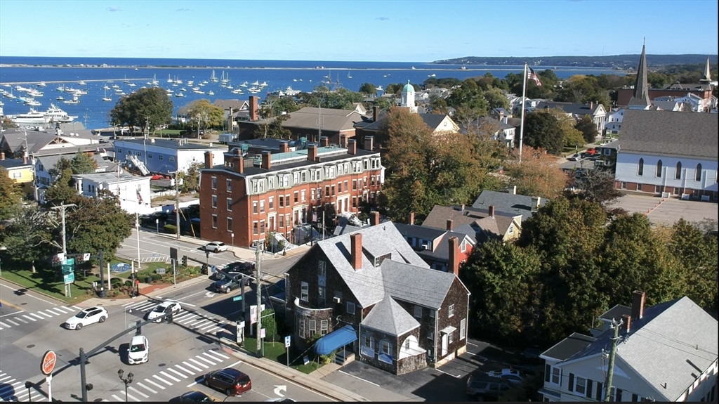 100 Court St, Plymouth, Massachusetts, ,Commercial Sale,For Sale,Court St,73518488