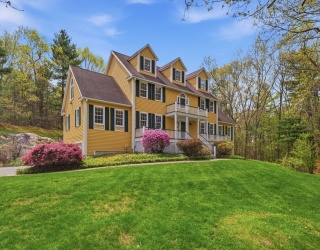 10 Hawk Ridge Rd, Andover, Massachusetts, 5 Bedrooms Bedrooms, 12 Rooms Rooms,4.5 BathroomsBathrooms,Residential,For Sale,Hawk Ridge Rd,73518030