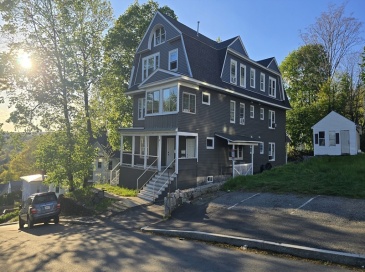 15 Forestdale Rd, Worcester, Massachusetts, 11 Bedrooms Bedrooms, 26 Rooms Rooms,7 BathroomsBathrooms,Residential Income,For Sale,Forestdale Rd,73518697