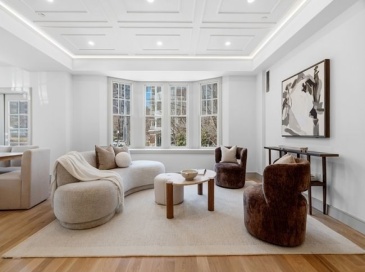 92 Sewall Ave, Brookline, Massachusetts, 2 Bedrooms Bedrooms, 6 Rooms Rooms,2.5 BathroomsBathrooms,Residential,For Sale,Sewall Ave,73519027