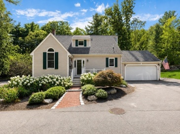 18 Cedarledge Vlg, Cohasset, Massachusetts, 3 Bedrooms Bedrooms, 6 Rooms Rooms,2 BathroomsBathrooms,Residential,For Sale,Cedarledge Vlg,73518585
