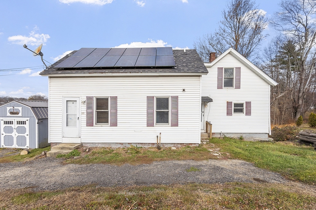 118 Spring St, Winchendon, Massachusetts, 4 Bedrooms Bedrooms, 8 Rooms Rooms,1 BathroomBathrooms,Residential,For Sale,Spring St,73500136