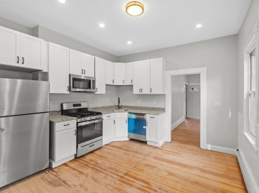805 E Fifth St, Boston, Massachusetts, 1 Bedroom Bedrooms, 5 Rooms Rooms,1.5 BathroomsBathrooms,Residential Lease,For Rent,E Fifth St,73518774 805 E Fifth St, Boston, Massachusetts, 1 Bedroom Bedrooms, 5 Rooms Rooms,1.5 BathroomsBathrooms,Residential Lease,For Rent,E Fifth St,73518774