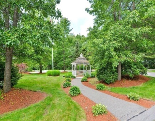 34 Meeting House Lane, Stow, Massachusetts, 2 Bedrooms Bedrooms, 4 Rooms Rooms,2 BathroomsBathrooms,Residential,For Sale,Meeting House Lane,73518433
