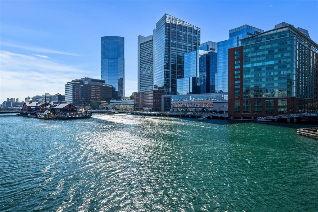500 Atlantic Ave, Boston, Massachusetts, 2 Rooms Rooms,1 BathroomBathrooms,Residential,For Sale,Atlantic Ave,73518457