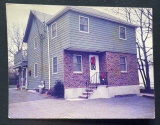 24 Montvale Ave, Stoneham, Massachusetts, 4 Bedrooms Bedrooms, 12 Rooms Rooms,3 BathroomsBathrooms,Residential Income,For Sale,Montvale Ave,73518845