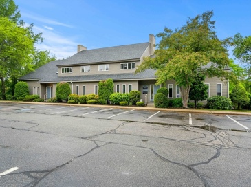 323 Boston Post Rd, Sudbury, Massachusetts, ,Commercial Sale,For Sale,Boston Post Rd,73518189