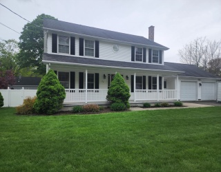 33 Guerin St, Chicopee, Massachusetts, 3 Bedrooms Bedrooms, 7 Rooms Rooms,2.5 BathroomsBathrooms,Residential,For Sale,Guerin St,73518008