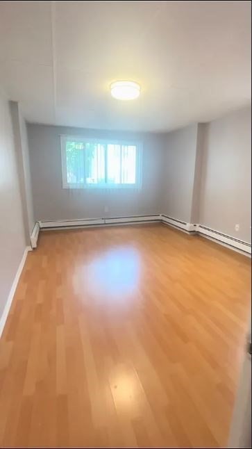 228 Western Avenue, Cambridge, Massachusetts, 2 Bedrooms Bedrooms, 6 Rooms Rooms,1 BathroomBathrooms,Residential Lease,For Rent,Western Avenue,73518861