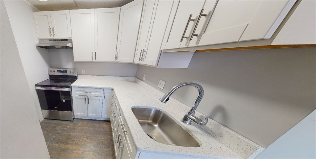 218 Western Avenue, Cambridge, Massachusetts, 3 Bedrooms Bedrooms, 6 Rooms Rooms,1 BathroomBathrooms,Residential Lease,For Rent,Western Avenue,73518856