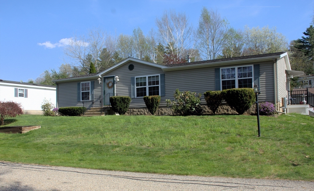 20 Deer Run, Brookfield, Massachusetts, 3 Bedrooms Bedrooms, 6 Rooms Rooms,2 BathroomsBathrooms,Residential,For Sale,Deer Run,73518918