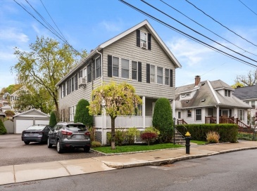 39-41 Donnybrook Rd, Boston, Massachusetts, 7 Bedrooms Bedrooms, 15 Rooms Rooms,4 BathroomsBathrooms,Residential Income,For Sale,Donnybrook Rd,73519052