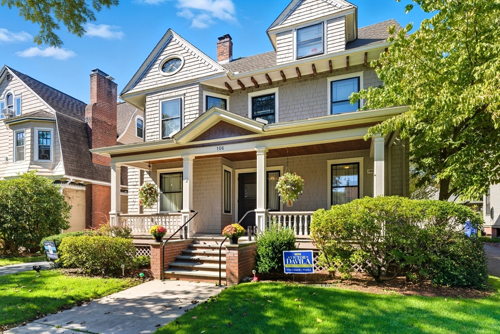 106 Magnolia Ter., Springfield, Massachusetts, 5 Bedrooms Bedrooms, 11 Rooms Rooms,2.5 BathroomsBathrooms,Residential,For Sale,Magnolia Ter.,73471717