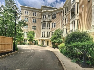2 Saint Paul, Brookline, Massachusetts, 2 Bedrooms Bedrooms, 5 Rooms Rooms,2.5 BathroomsBathrooms,Residential Lease,For Rent,Saint Paul,73501547