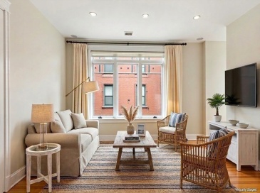 115 B Street, Boston, Massachusetts, 2 Bedrooms Bedrooms, 4 Rooms Rooms,2 BathroomsBathrooms,Residential,For Sale,B Street,73519108 115 B Street, Boston, Massachusetts, 2 Bedrooms Bedrooms, 4 Rooms Rooms,2 BathroomsBathrooms,Residential,For Sale,B Street,73519108