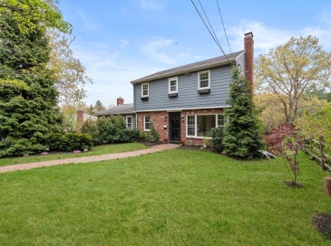 1066 Hillside St, Milton, Massachusetts, 4 Bedrooms Bedrooms, 9 Rooms Rooms,1.5 BathroomsBathrooms,Residential,For Sale,Hillside St,73519606 1066 Hillside St, Milton, Massachusetts, 4 Bedrooms Bedrooms, 9 Rooms Rooms,1.5 BathroomsBathrooms,Residential,For Sale,Hillside St,73519606